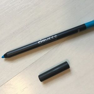 Doucce Ultra Precision Eyeliner in Blue